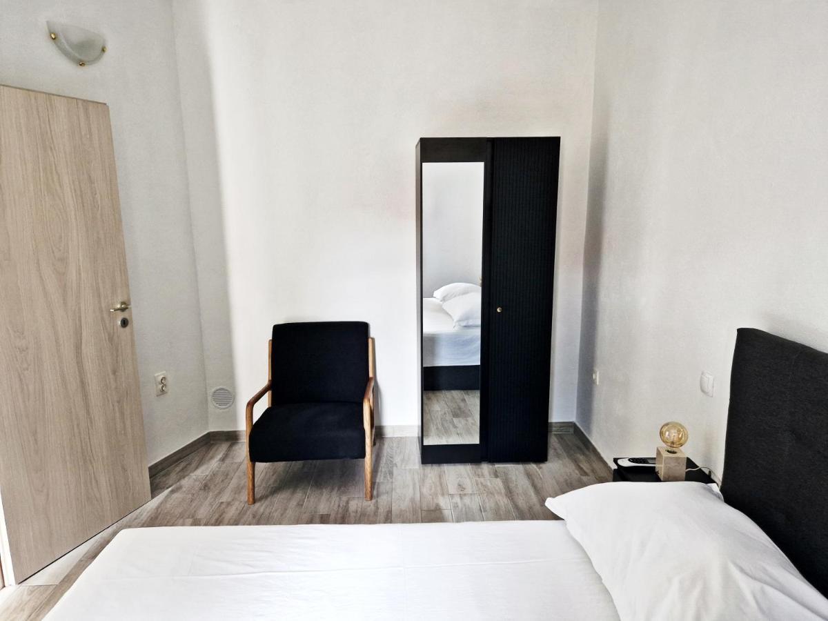 Kuca Za Odmor Dobrila Hotell Jelsa  Eksteriør bilde